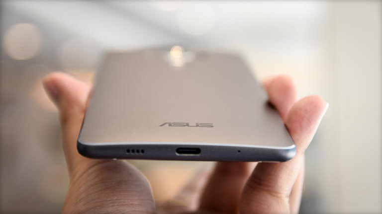 Zenfone 3 Deluxe Zenfone 3 Deluxe