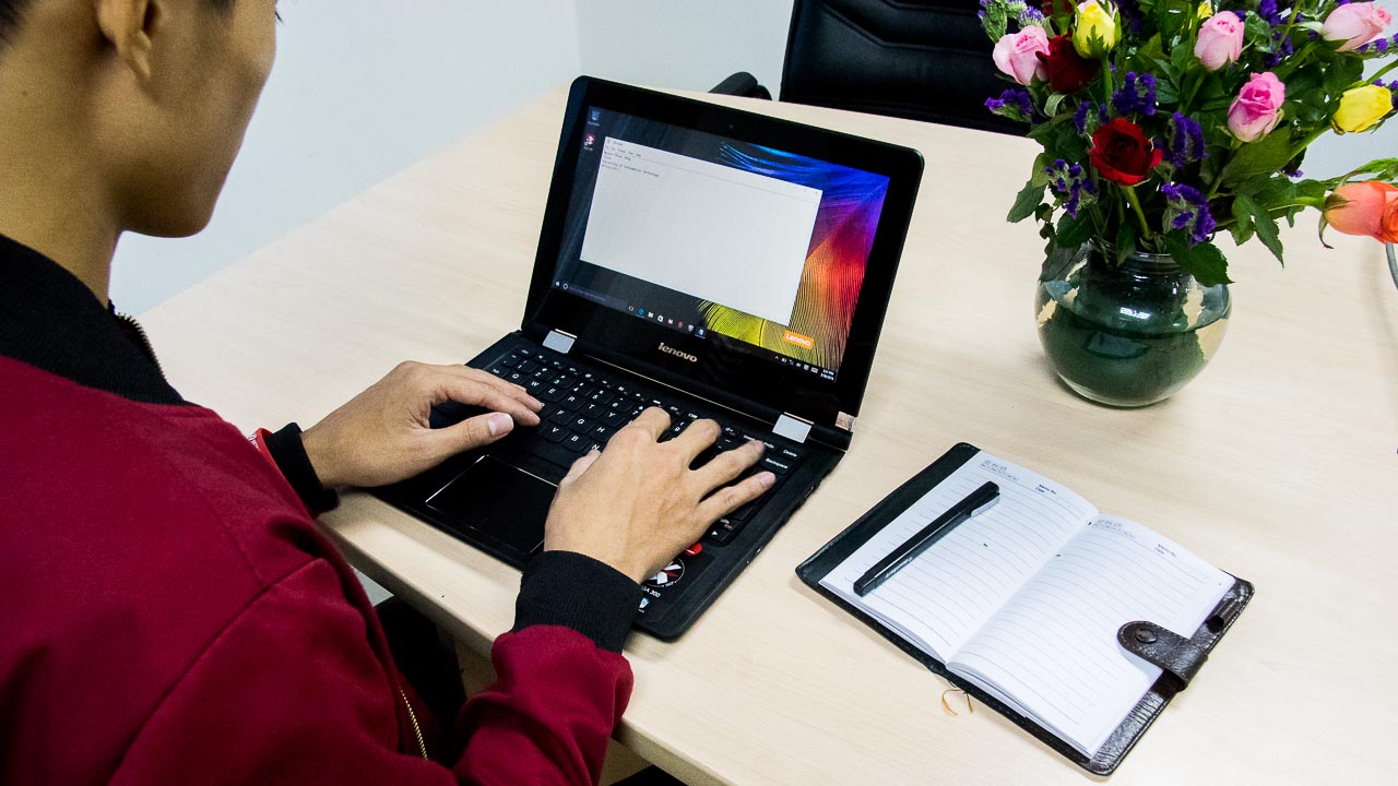 lenovoyoga30027 lenovoyoga30027