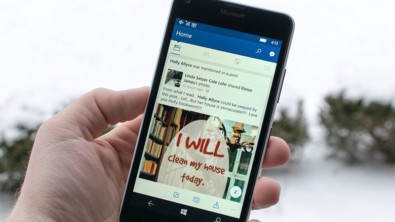 Facebook chính chủ trên Windows 10 Mobile đã cho phép tải về