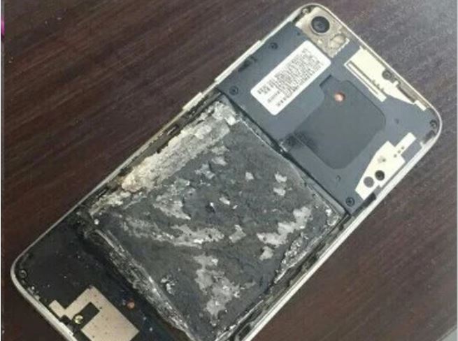 Sau Xiaomi Mi 4 bây giờ đến lượt Mi 5 cũng bốc cháy