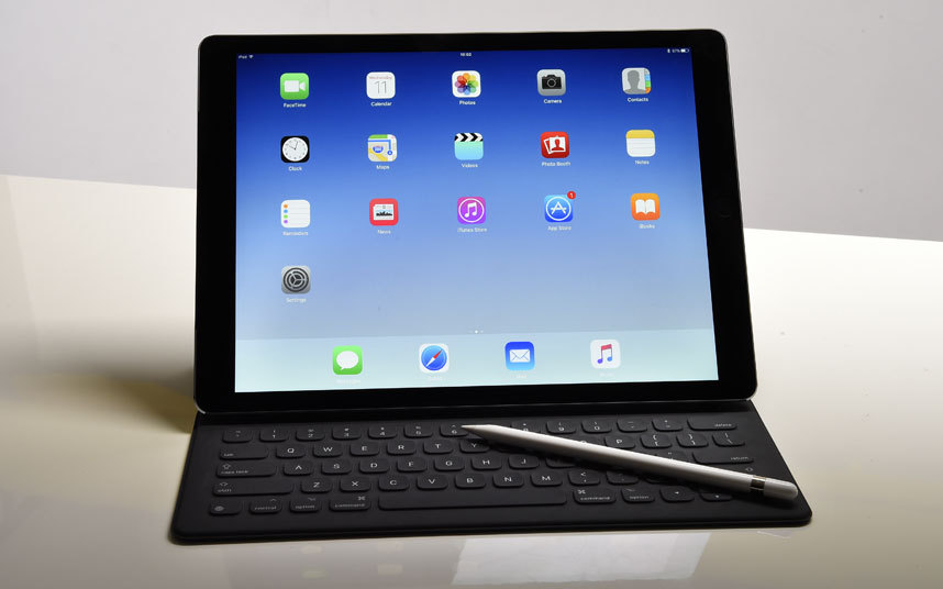 Apple cho rằng iPad Pro của mình có thể dùng như một laptop thực thụ