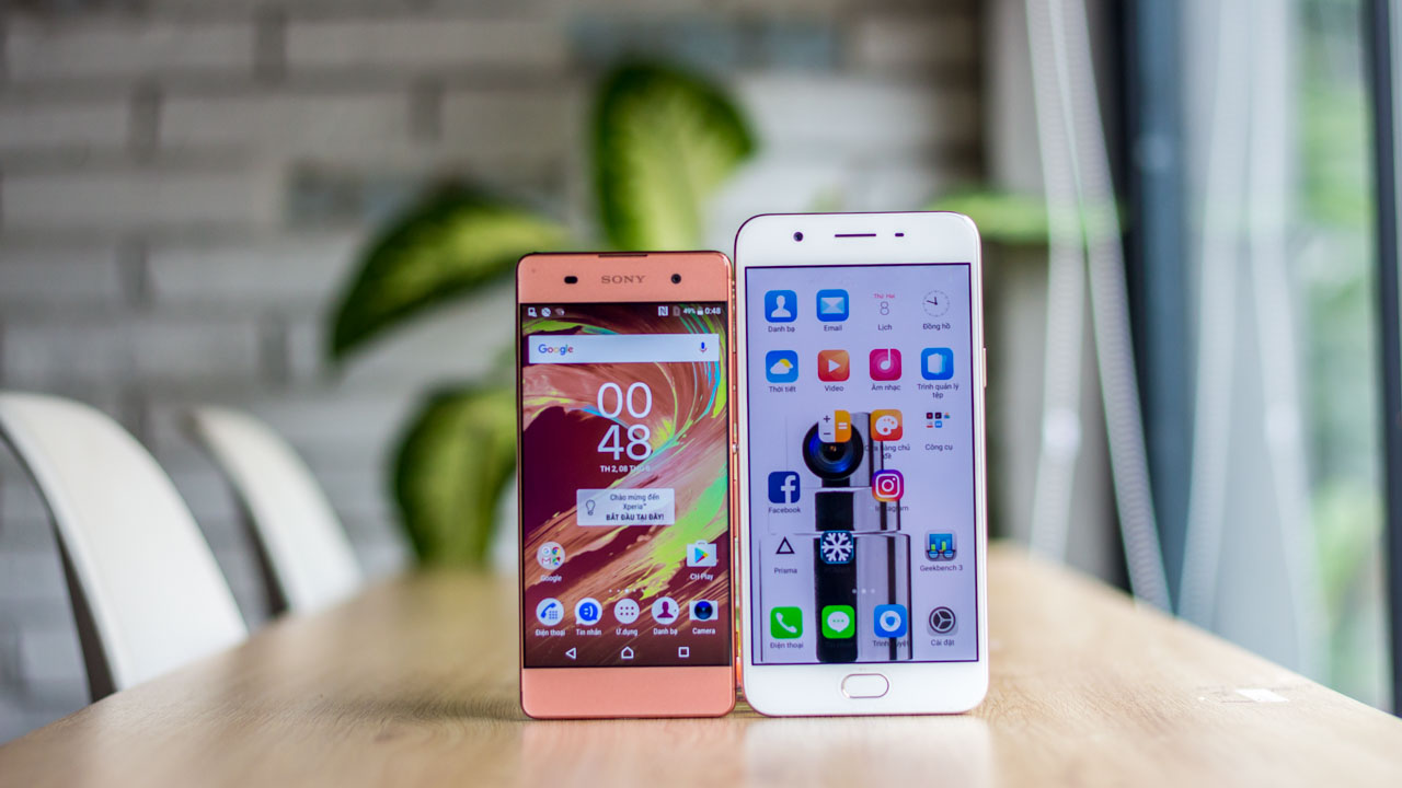 Xperia XA - OPPO F1s Xperia XA - OPPO F1s