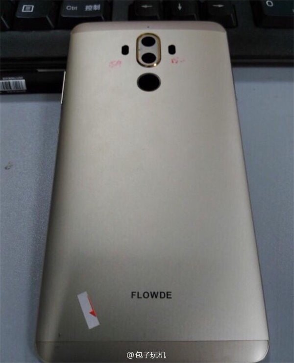 Huawei Mate 9 xuất hiện thực tế với khung vỏ nhôm, camera kép Huawei Mate 9 xuất hiện thực tế với khung vỏ nhôm, camera kép