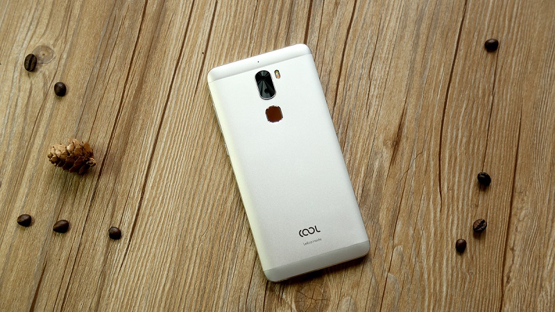 LeEco va Coolpad ra mắt điện thoại sử dụng camera kép