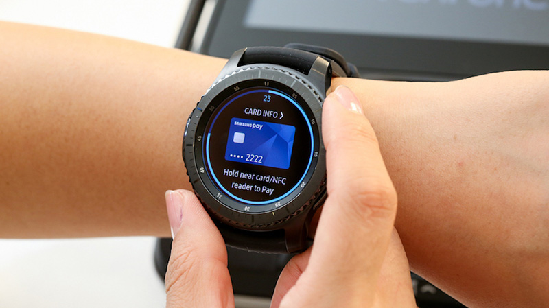 Xem video này xong bạn sẽ muốn mua Gear S3 ngay lập tức Xem video này xong bạn sẽ muốn mua Gear S3 ngay lập tức