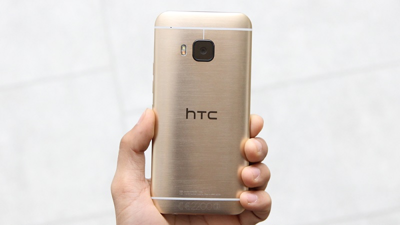 HTC One M9s