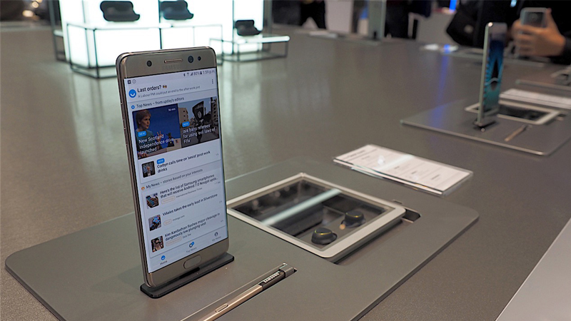 Gian hàng trưng bày Note 7 của Samsung Gian hàng trưng bày Note 7 của Samsung