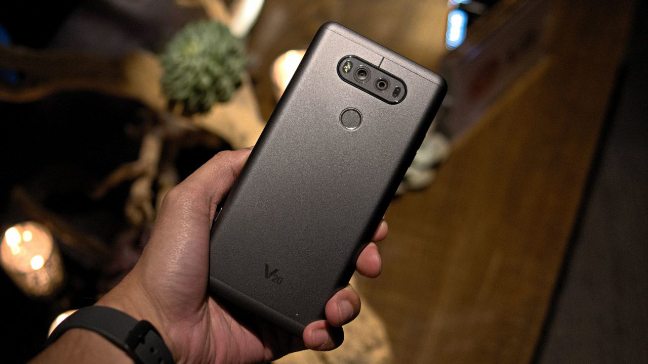 LG V20