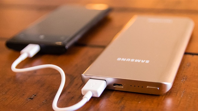 Pin sạc dự phòng 5200mAh Samsung Fast Charge Pin sạc dự phòng 5200mAh Samsung Fast Charge