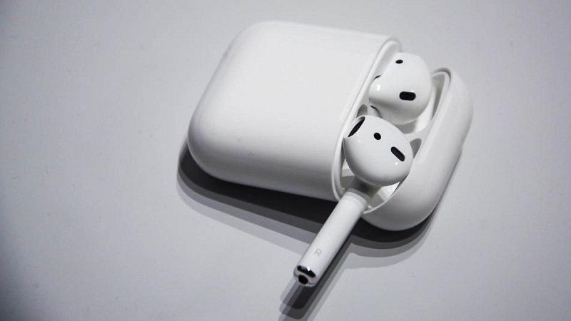 Tai nghe không dây cao cấp AirPods của Apple Tai nghe không dây cao cấp AirPods của Apple