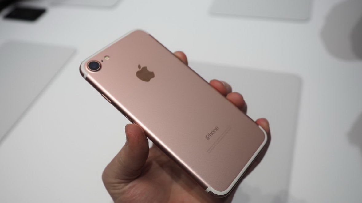 Note 7 vs iPhone 7 Plus Note 7 vs iPhone 7 Plus