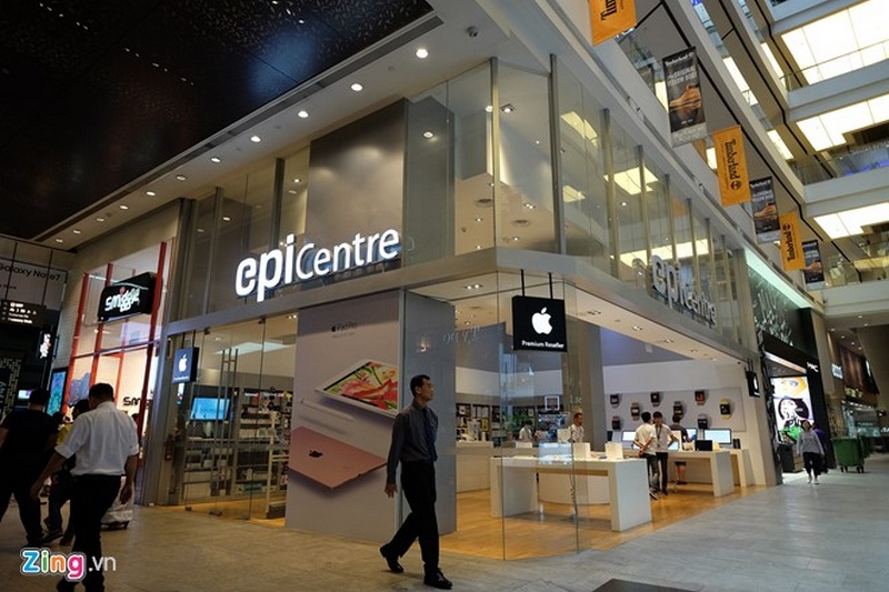 Người Việt xếp hàng mua iPhone 7 trước 2 ngày ở Singapore Người Việt xếp hàng mua iPhone 7 trước 2 ngày ở Singapore