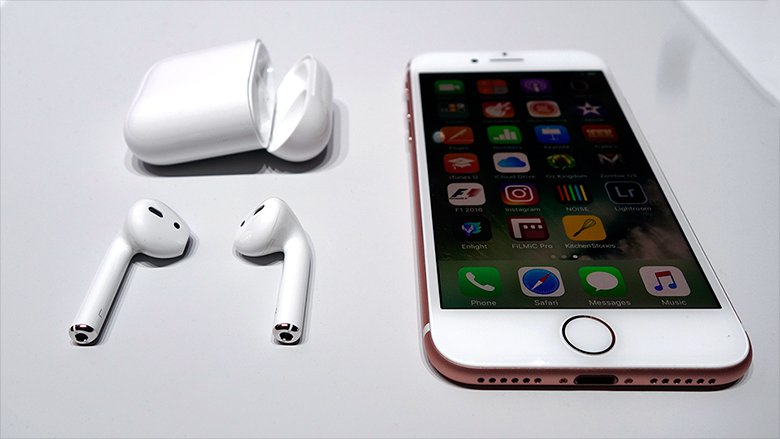 iPhone 7 và AirPods