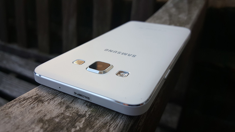 Samsung A3 Samsung A3