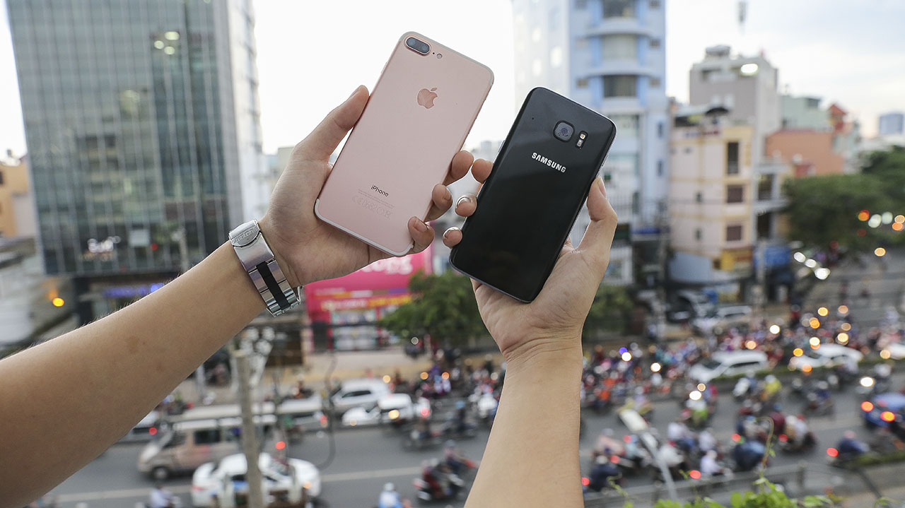 so sánh S7 Edge - iPhone 7 Plus so sánh S7 Edge - iPhone 7 Plus