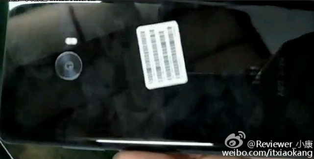 Xiaomi Mi 5s lộ ảnh thực tế trên tay người dùng Xiaomi Mi 5s lộ ảnh thực tế trên tay người dùng