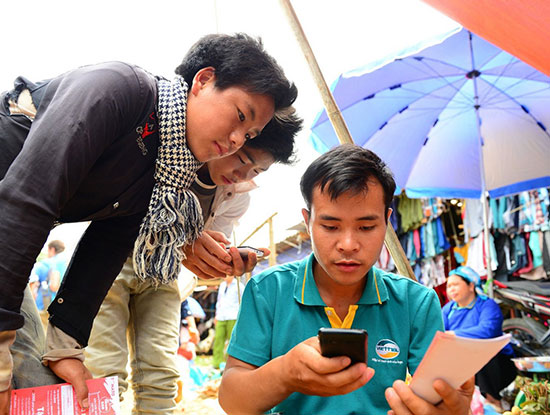 Viettel dừng hợp tác với ACOM, công ty tiếp tay SAM Media Viettel dừng hợp tác với ACOM, công ty tiếp tay SAM Media