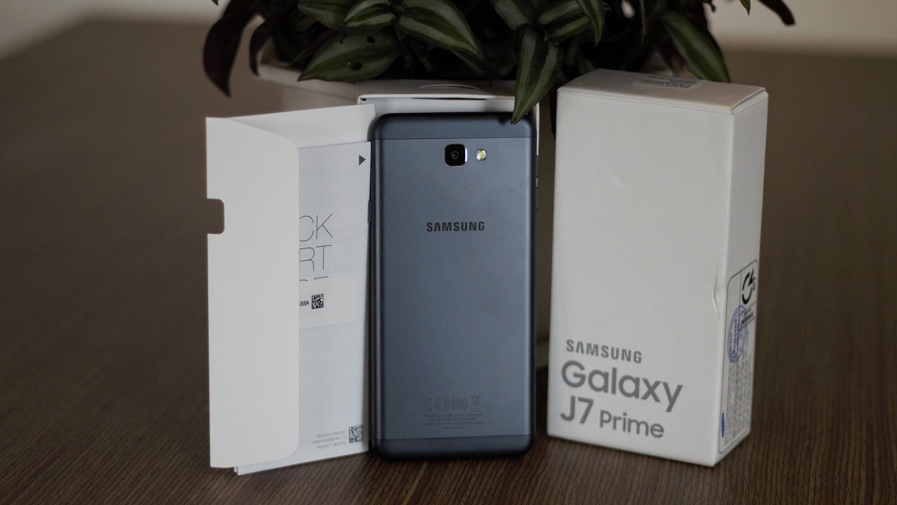 Hộp Samsung Galaxy J7 Prime Hộp Samsung Galaxy J7 Prime