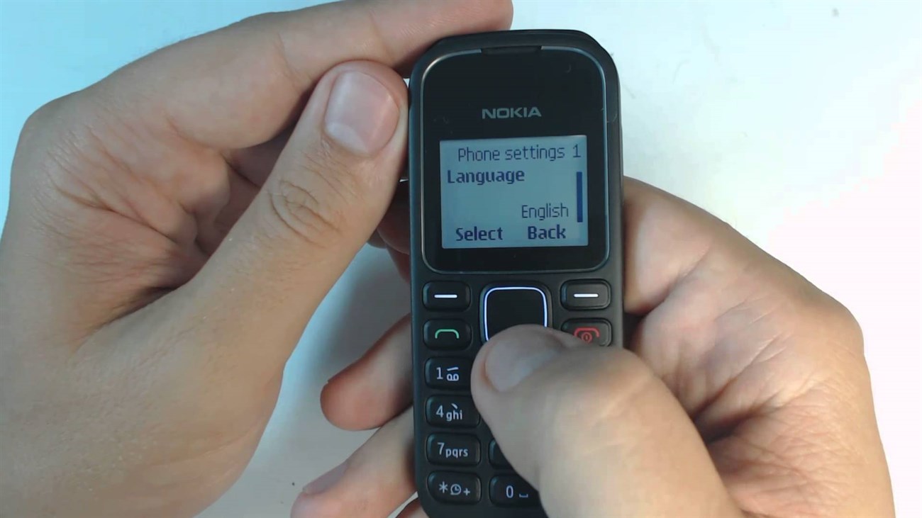 Lô hàng nhái điện thoại Nokia nhập lậu từ Trung Quốc bị bắt Lô hàng nhái điện thoại Nokia nhập lậu từ Trung Quốc bị bắt