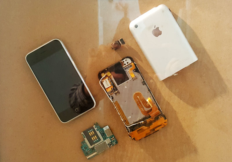iPhone 2G iPhone 2G