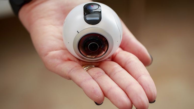 Samsung Gear 360 độ Samsung Gear 360 độ