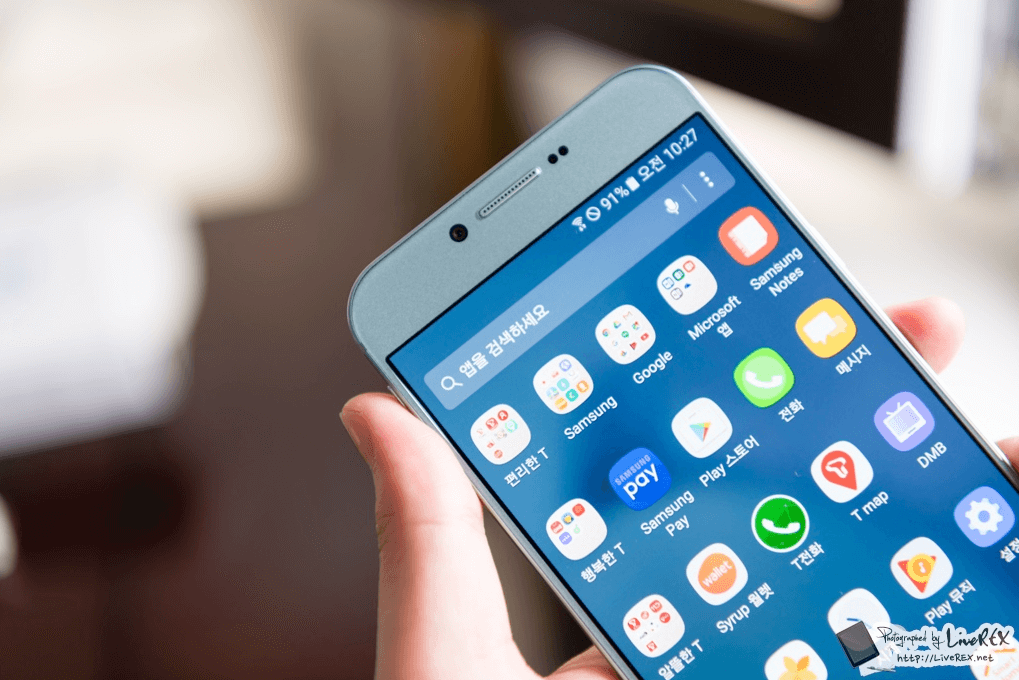 Trên tay Samsung Galaxy A8 2016