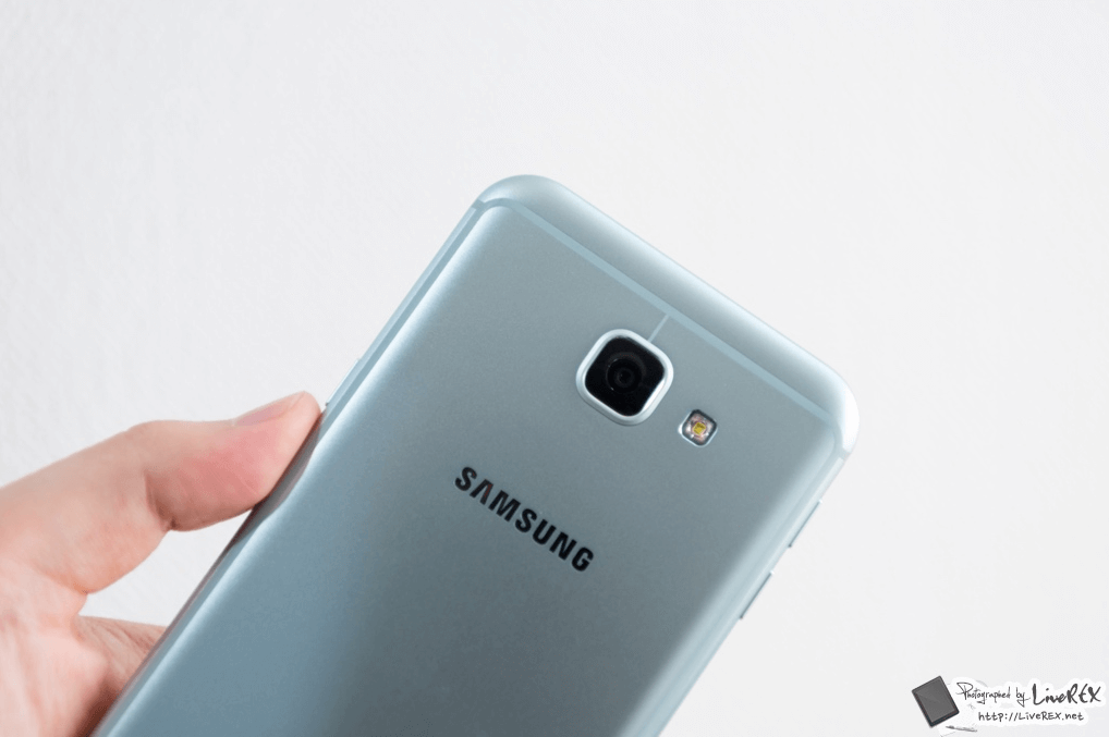 Trên tay Samsung Galaxy A8 2016