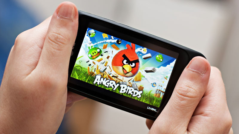 mobile-gaming mobile-gaming