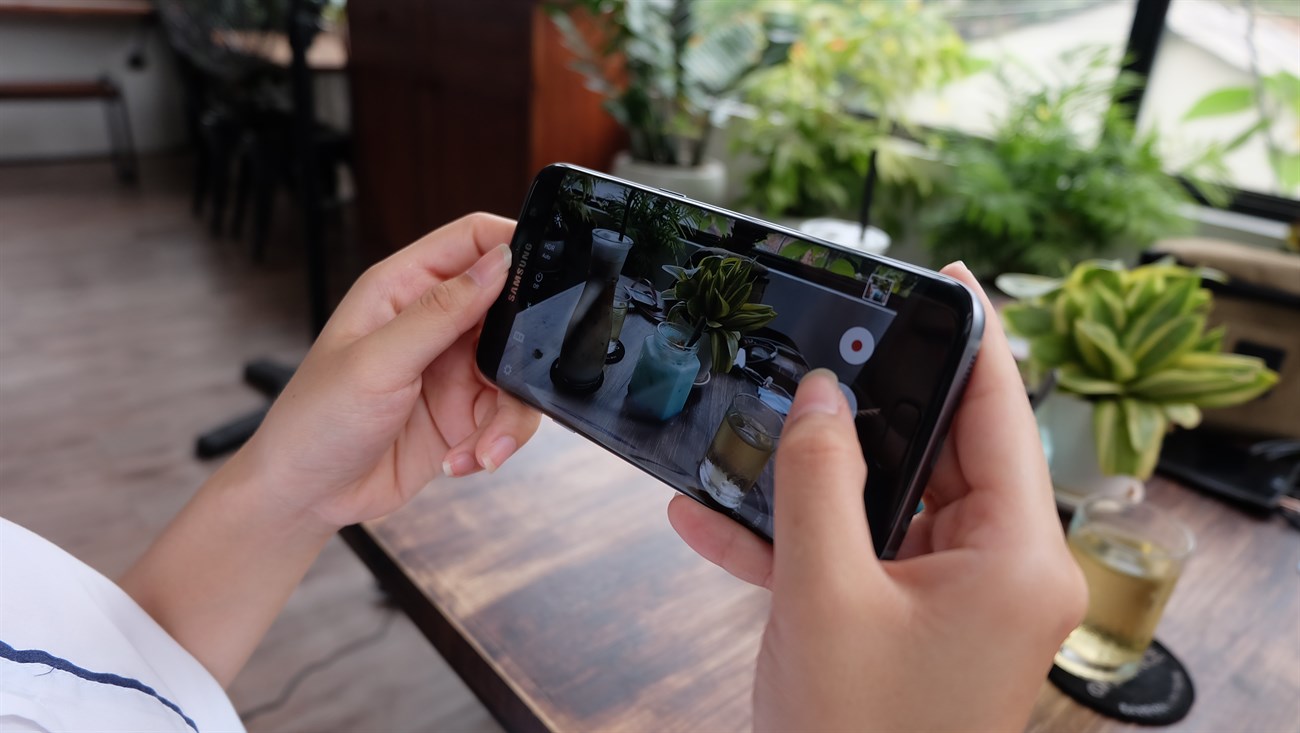Galaxy S7 Edge: Có xứng đáng làm kẻ thay thế Note 7 Galaxy S7 Edge: Có xứng đáng làm kẻ thay thế Note 7