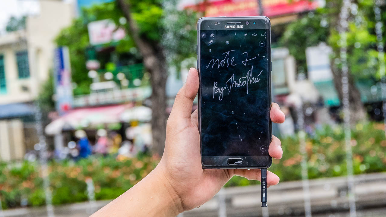 S7 Edge: Có xứng đáng làm kẻ thay thế Note 7 S7 Edge: Có xứng đáng làm kẻ thay thế Note 7