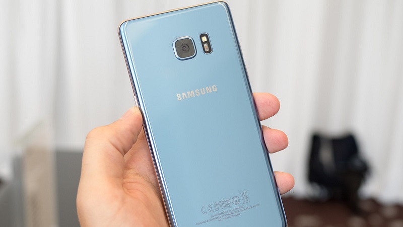 Siêu phẩm thay thế Note 7 khai tử chuẩn bị lên kệ tại Việt Nam Siêu phẩm thay thế Note 7 khai tử chuẩn bị lên kệ tại Việt Nam