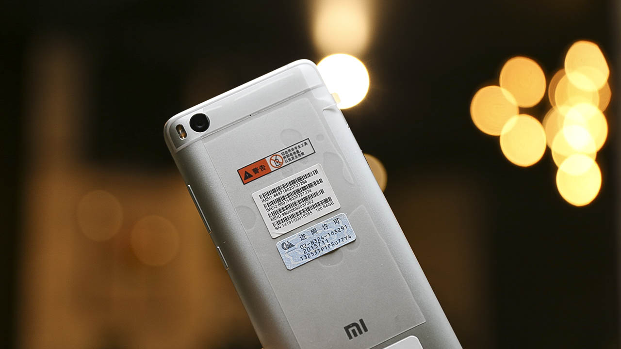 trên tay Xiaomi Mi5S