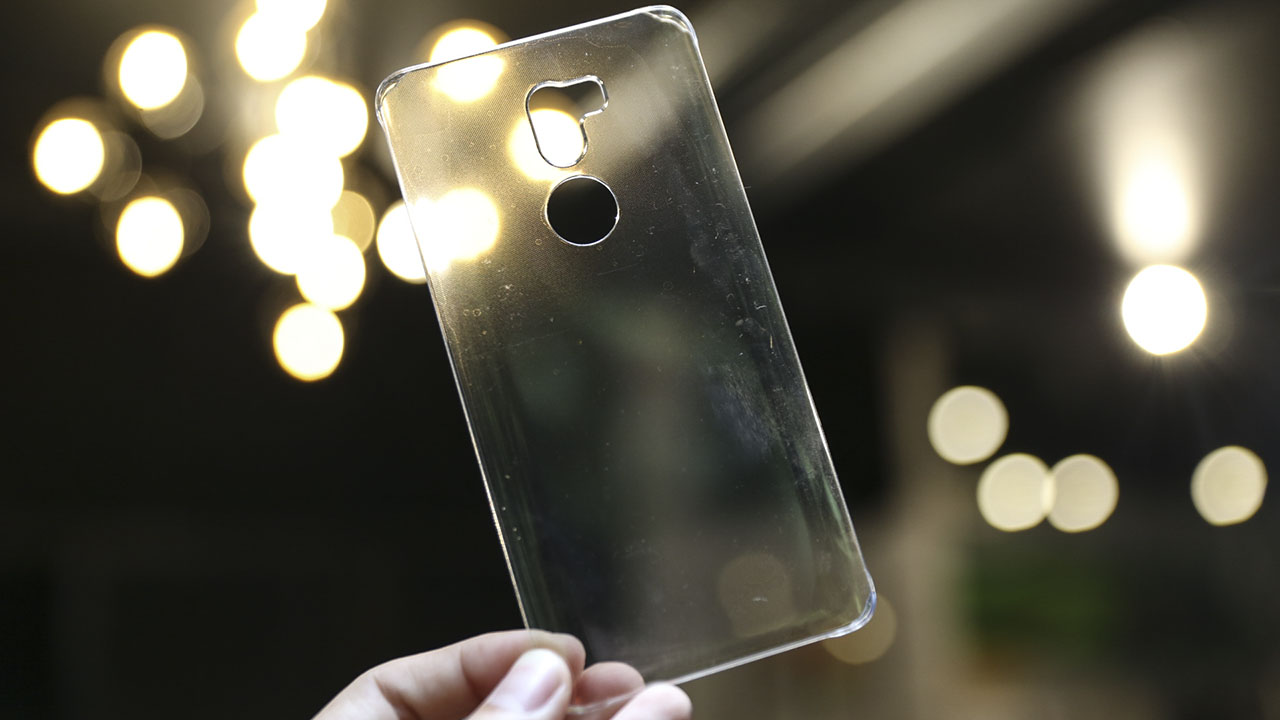 trên tay Xiaomi Mi 5S Plus trên tay Xiaomi Mi 5S Plus