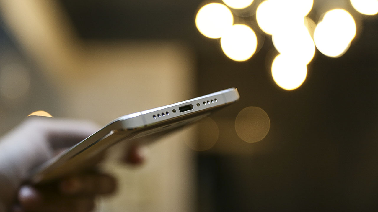 trên tay Xiaomi Mi 5S Plus trên tay Xiaomi Mi 5S Plus