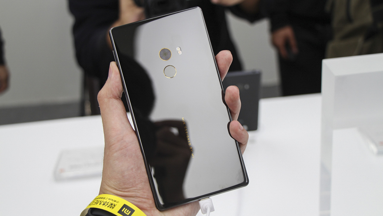 trên tay Xiaomi mi mix