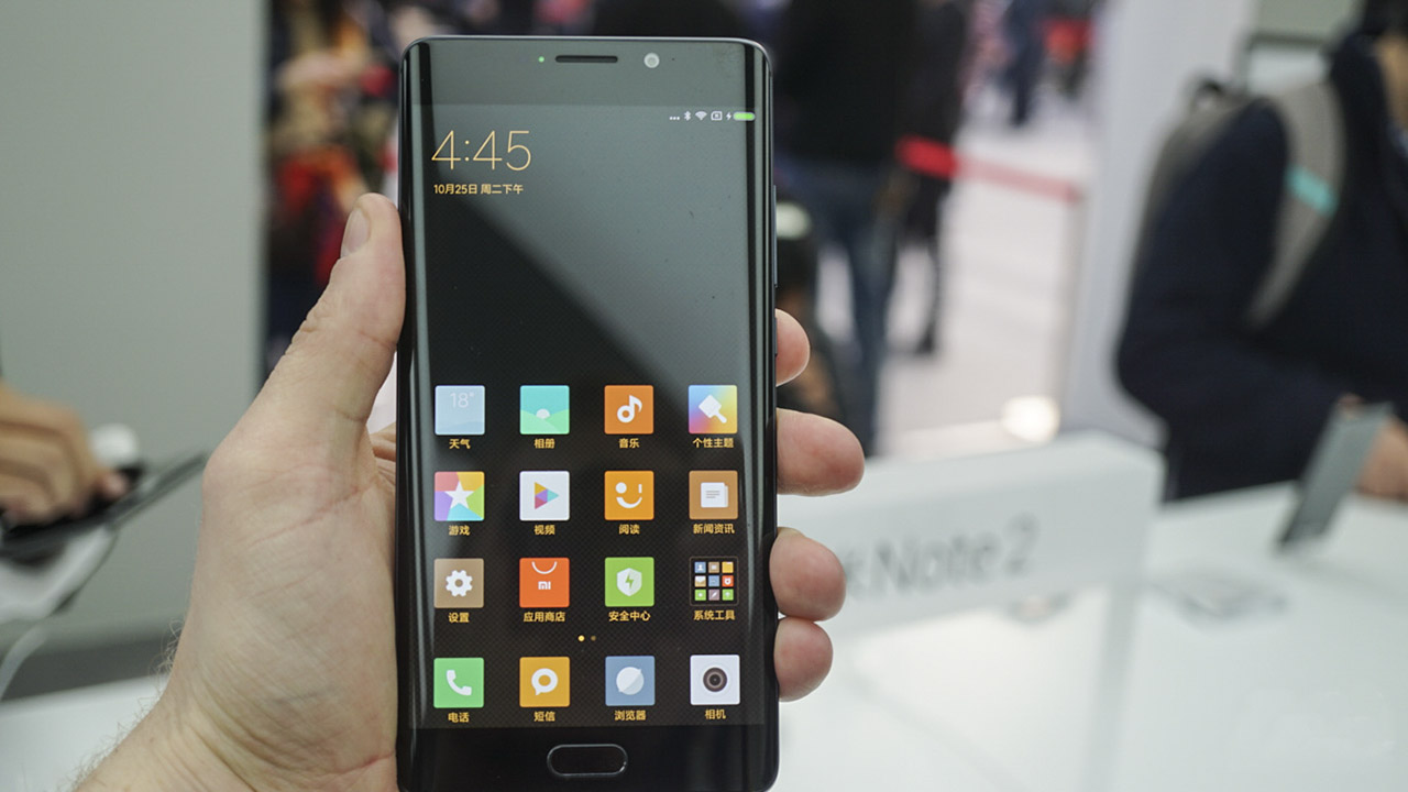 trên tay Xiaomi Mi Note 2 trên tay Xiaomi Mi Note 2