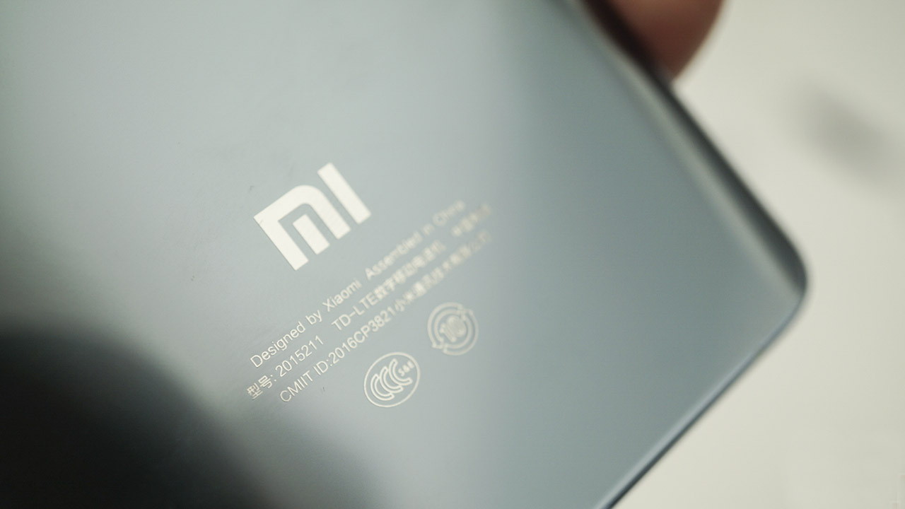 trên tay Xiaomi Mi Note 2 trên tay Xiaomi Mi Note 2