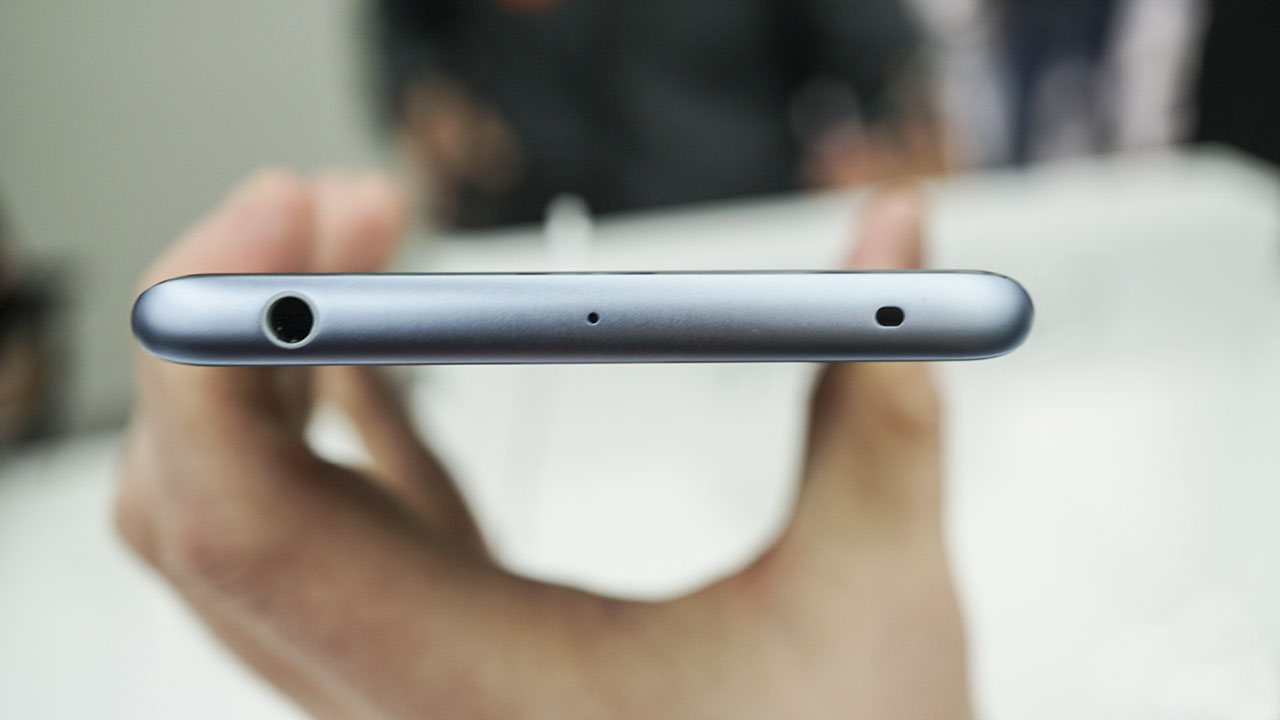 trên tay Xiaomi Mi Note 2 trên tay Xiaomi Mi Note 2