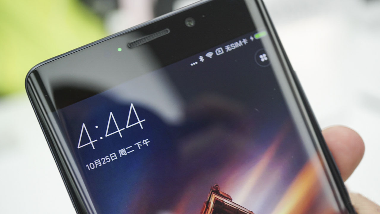 trên tay Xiaomi Mi Note 2 trên tay Xiaomi Mi Note 2