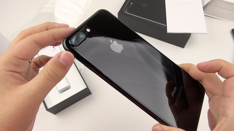 iPhone 7, iPhone 7 Plus đạt 2.000 suất đặt hàng với tốc độ nhanh kỷ lục iPhone 7, iPhone 7 Plus đạt 2.000 suất đặt hàng với tốc độ nhanh kỷ lục