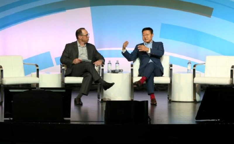 Gregory Lee at GSMA Gregory Lee at GSMA