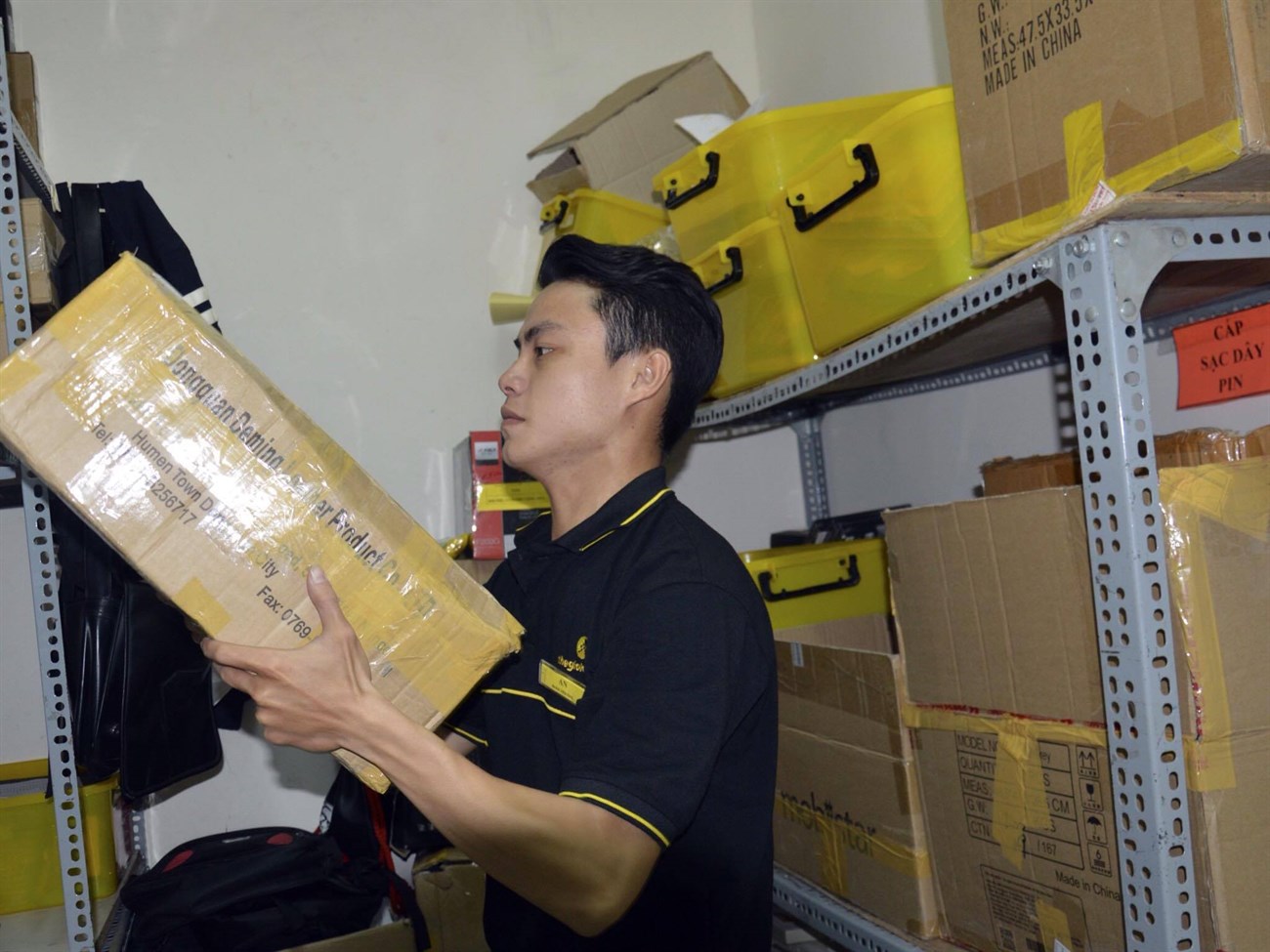Siêu thị 330 Cộng Hòa, TP Hồ Chí Minh Siêu thị 330 Cộng Hòa, TP Hồ Chí Minh