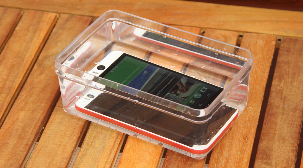 HTC desire eye Desire Eye là một sản phẩm chống nước rất thành công của HTC
