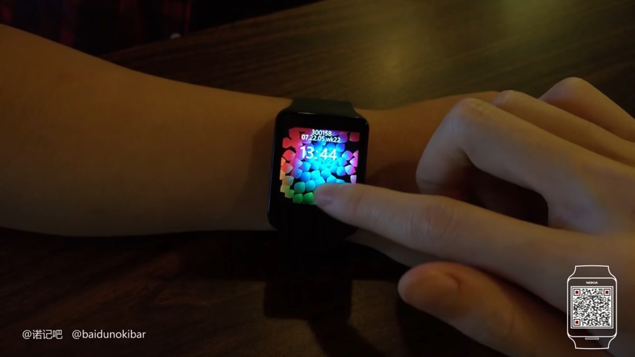 Smartwatch Nokia Moonraker bỗng dưng xuất hiện video trên tay người dùng Smartwatch Nokia Moonraker bỗng dưng xuất hiện video trên tay người dùng
