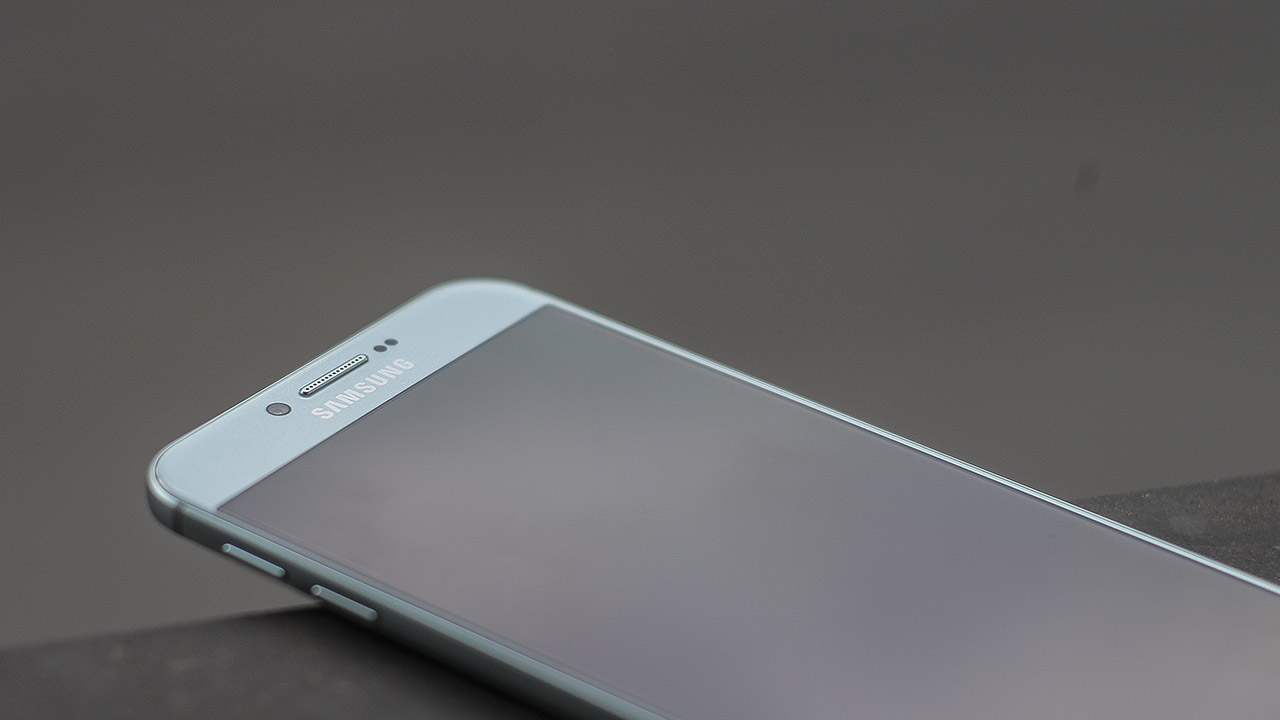 trên tay Galaxy A8 2016 trên tay Galaxy A8 2016