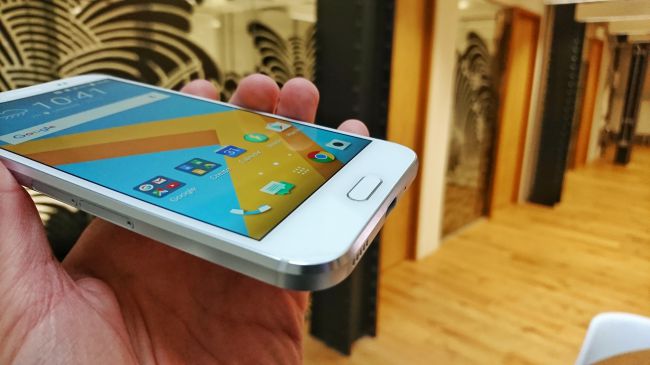 Evo: bản nâng cấp siêu thú vị của HTC 10