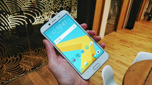 Evo: bản nâng cấp siêu thú vị của HTC 10