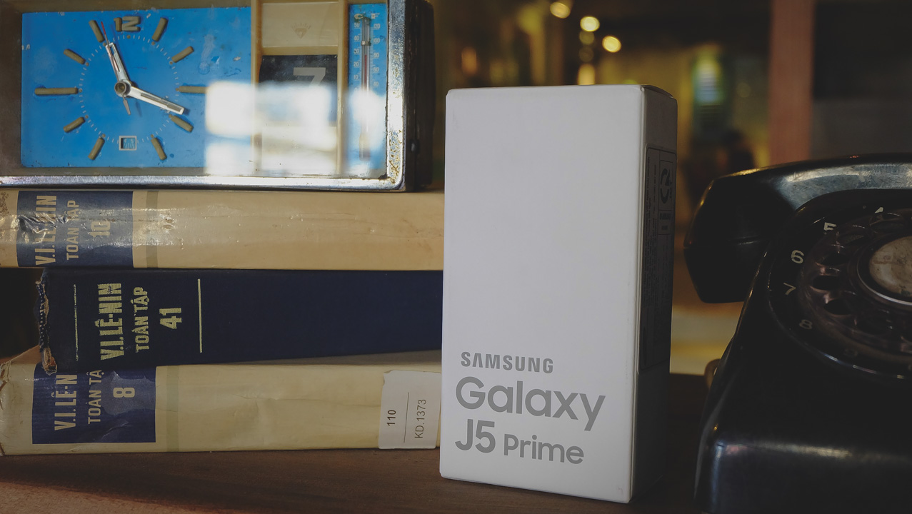 Đập hộp Galaxy J5 Prime