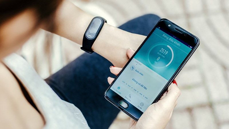 f1s_with_smartband