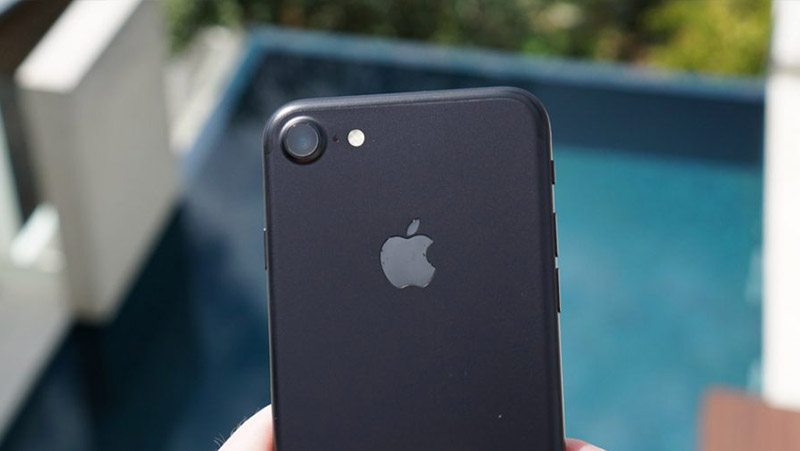 iphone_7_matte_black iphone_7_matte_black